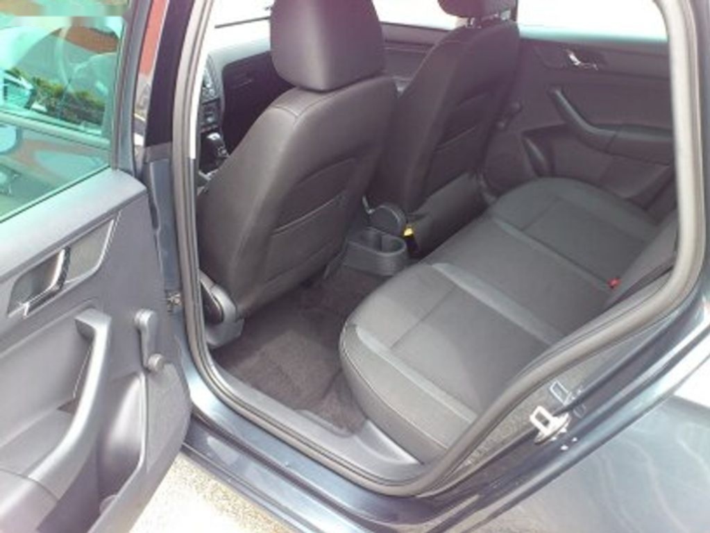 Škoda Rapid,1.2 Tsi 63 Kw Navigace ,klima - 10