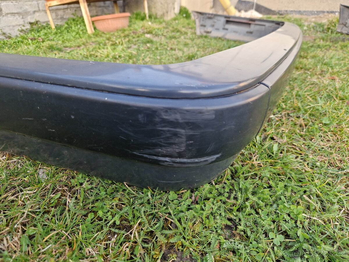 BMW e30 nárazníky plast - 10
