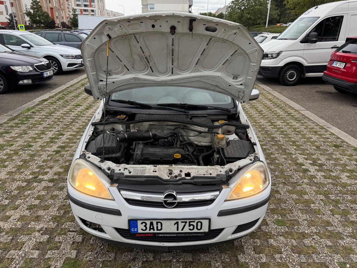 Opel Corsa C Van 1.2 16V - 10