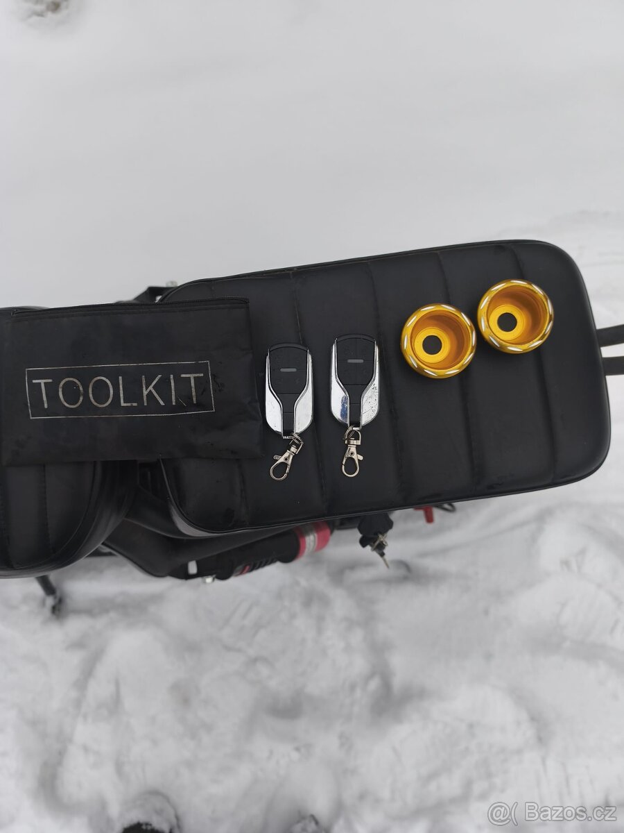 Elektrická koloběžka - 10