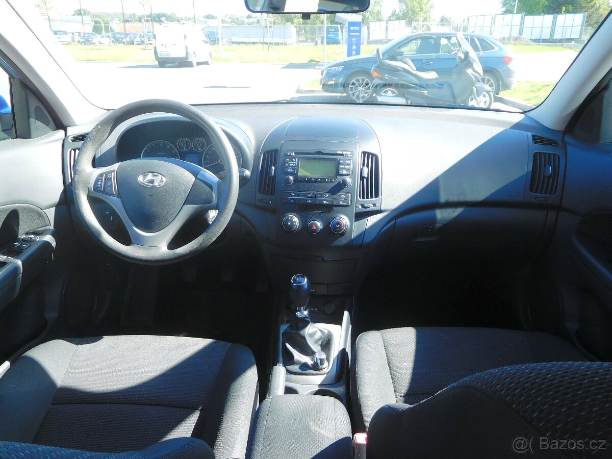 Hyundai i30 1.4i 16V Confort, 80 kW, Klima, ČR - 10