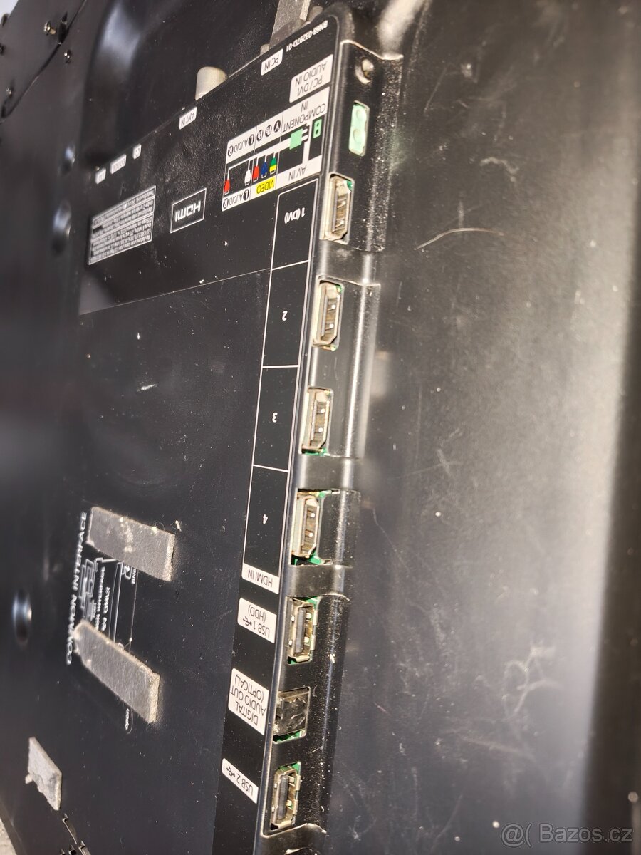 2xTV Samsung UE40D5520, UE32D5500 - 10