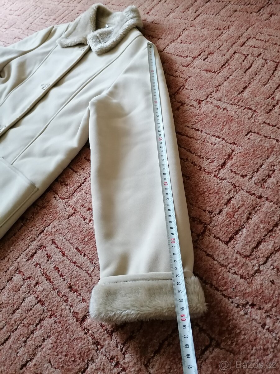 Dámský krémový kabát - 10