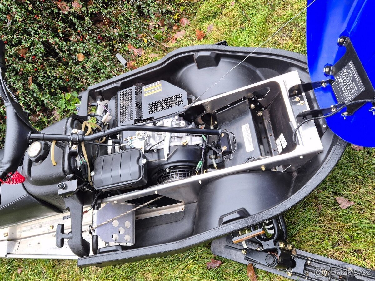 Yamaha SRX120 model 2016 - 10