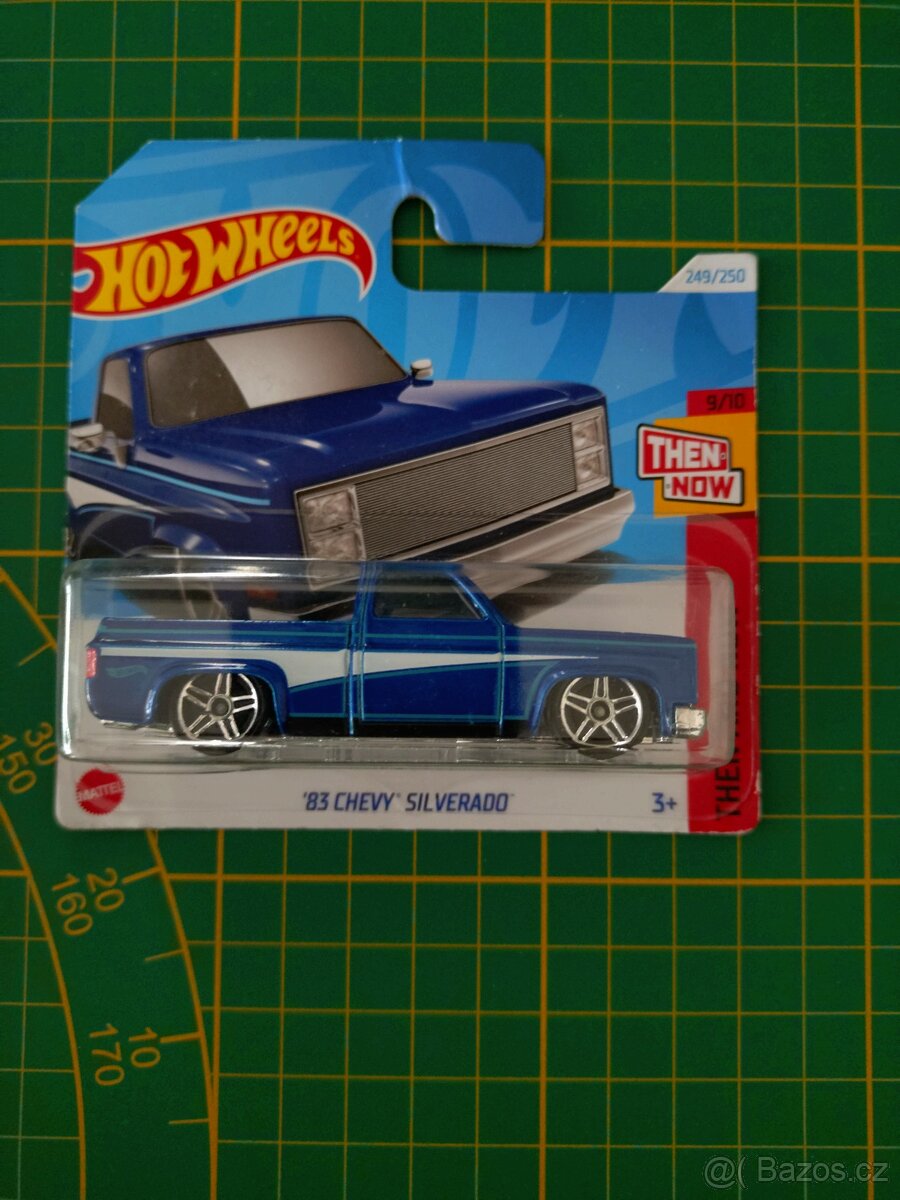 Hot wheels - 10
