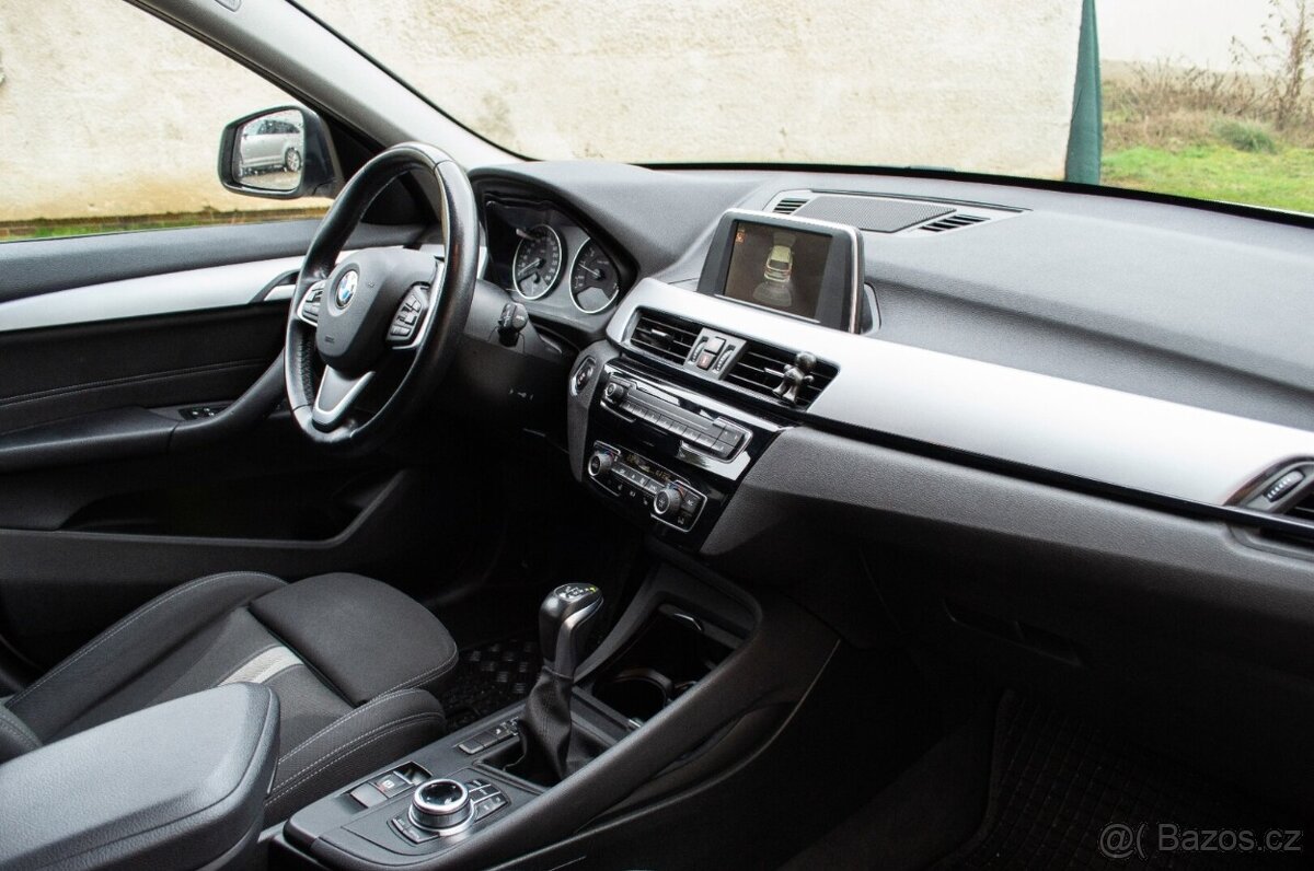 BMW X1 sDrive 18i Advantage A/T - 10