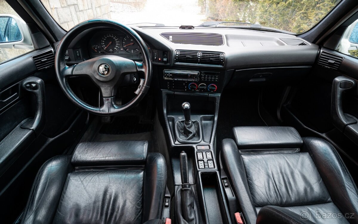 BMW M5 e34 3,8 250Kw Původ i KM - 10