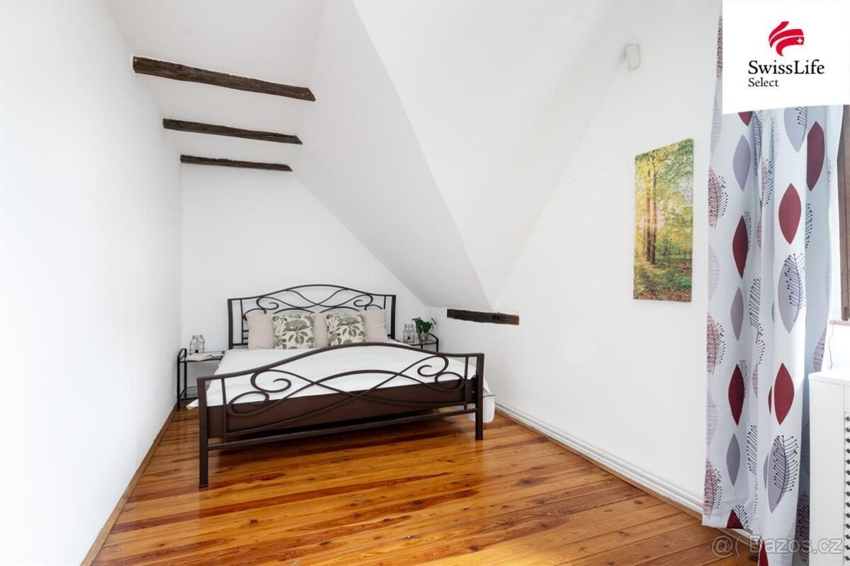 Pronájem rodinného domu 364 m2 Trojská, Praha - 10