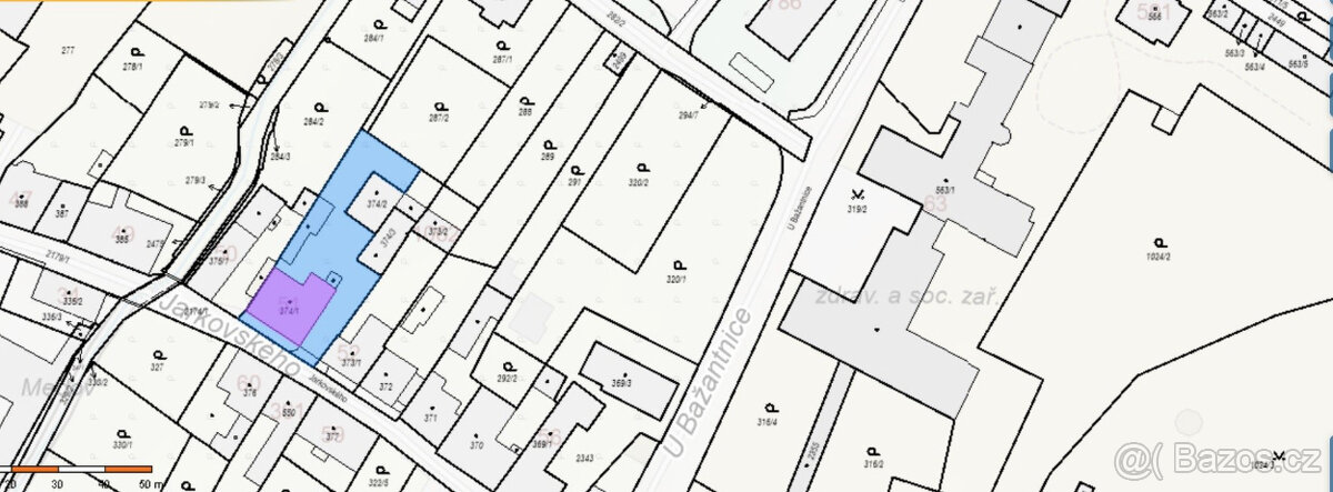 prodej 1/2 Domu + velká zahrada a garáž k tomu. - 10