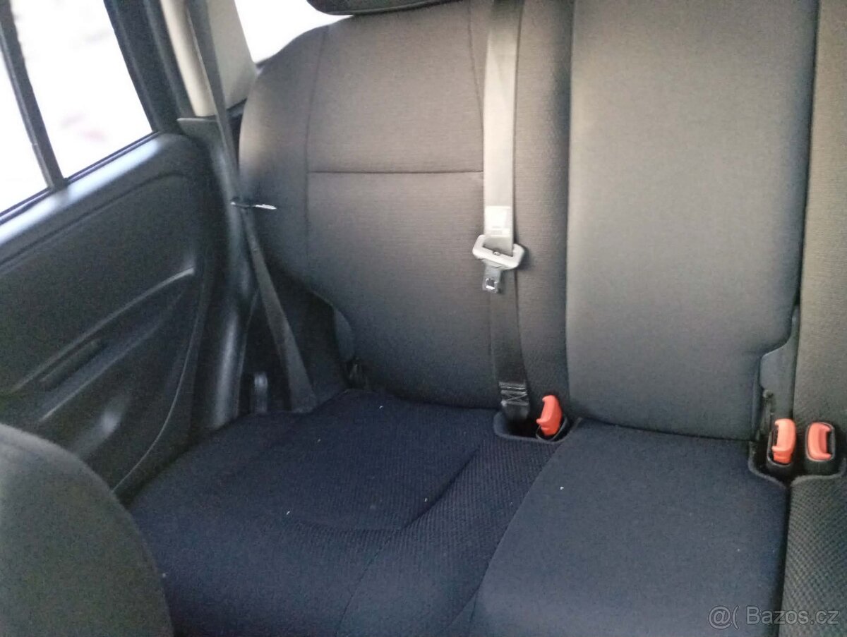 Jeep grand Cherokee Laredo - 10