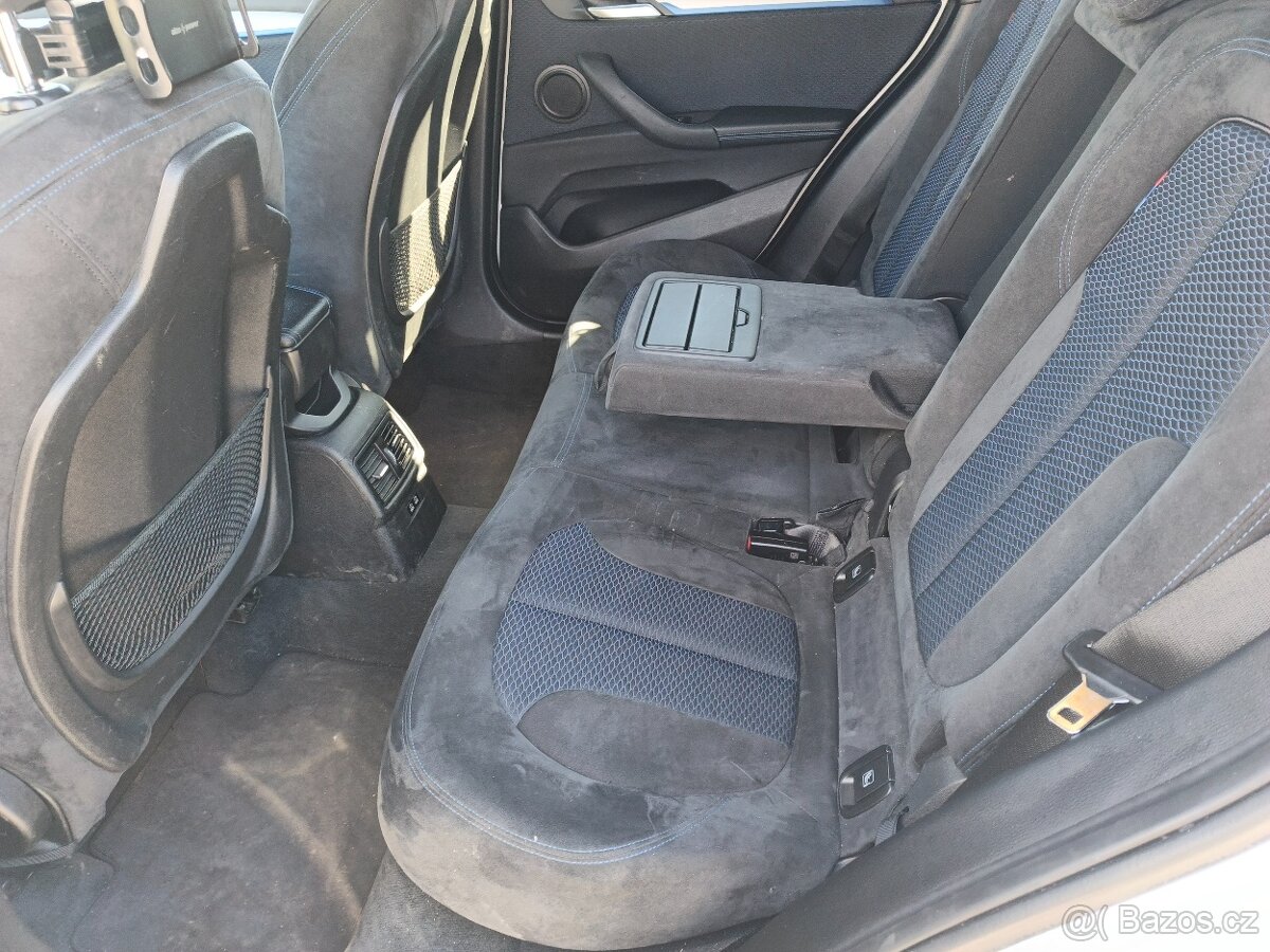 P: BMW X1 2.0 XDrive M-packet - 10