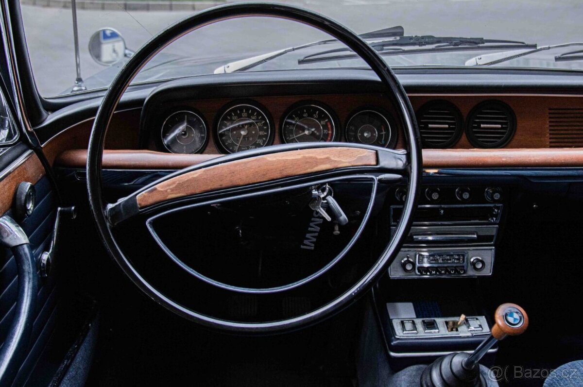 BMW 2000CS - 10