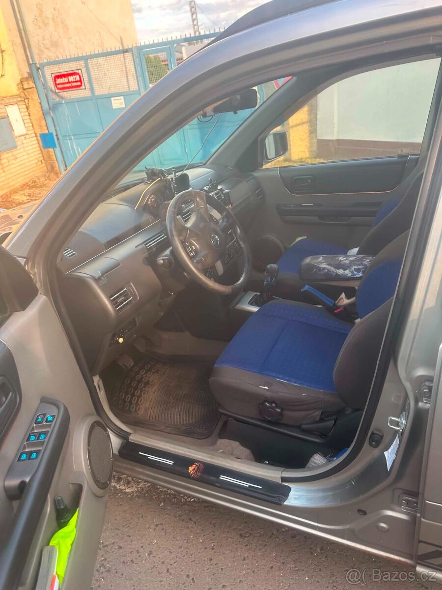 Nissan x trial 2.2 tdci - 10