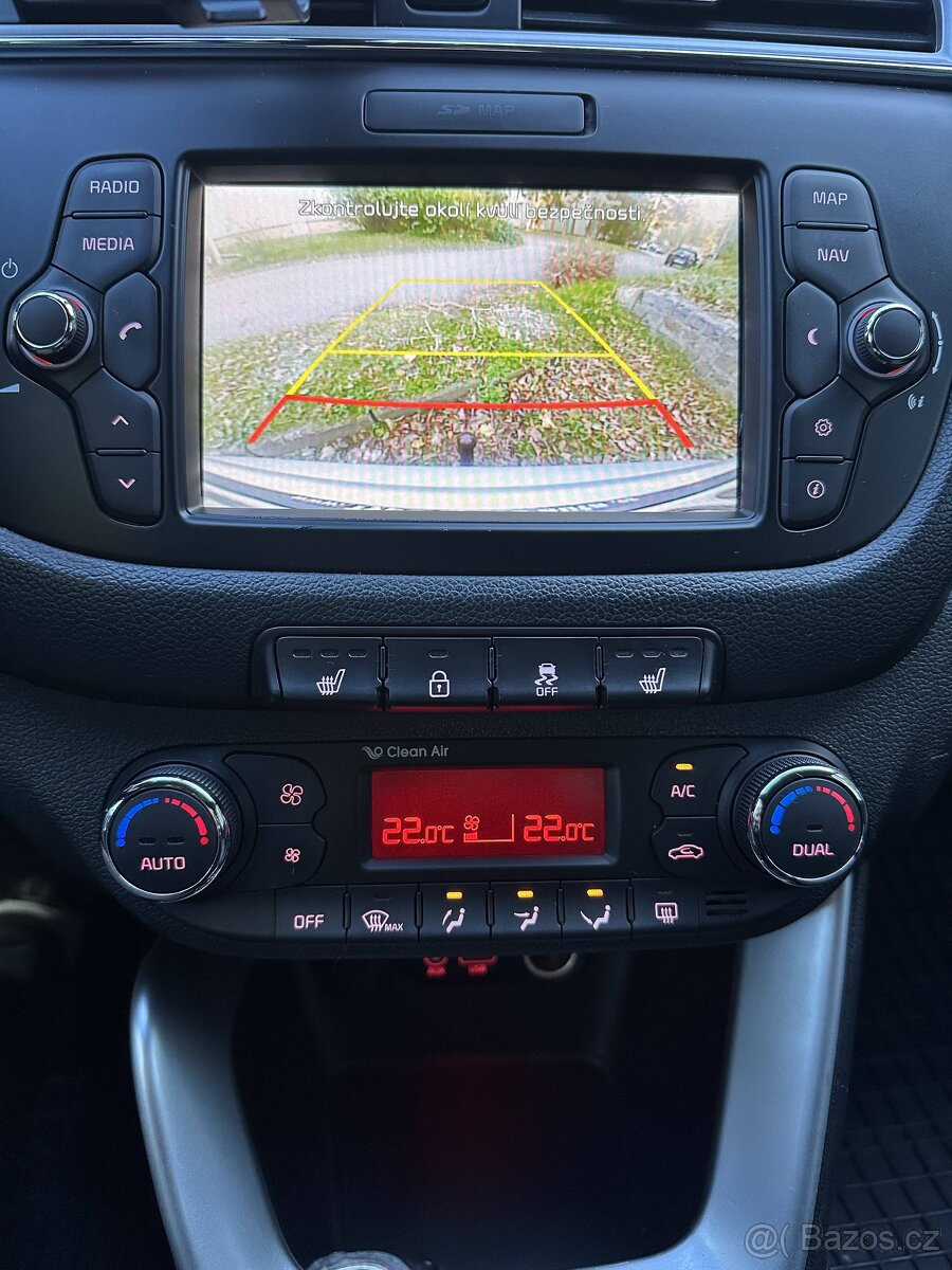 Kia Ceed SW 1.6GDI 99kw nové z ČR - 10