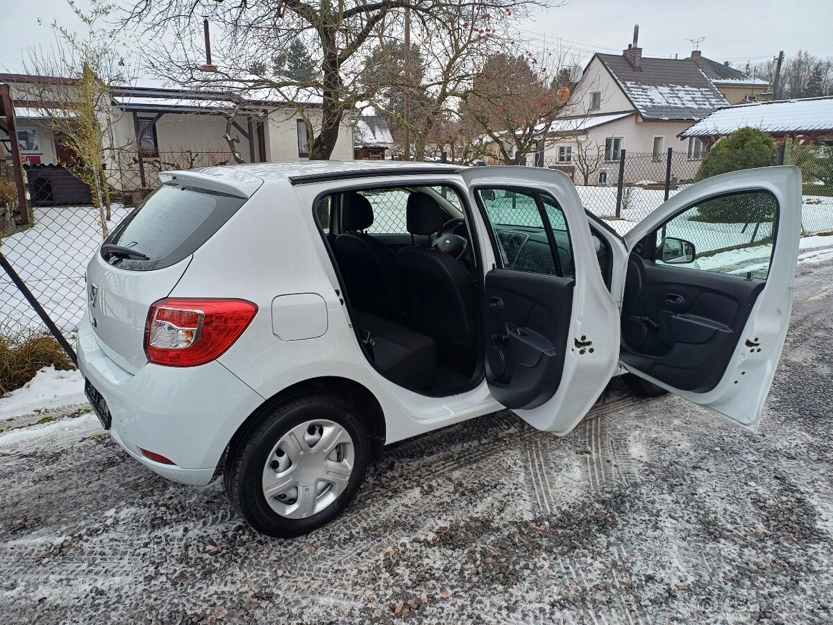 1.majitel Dacia Sandero 1.2....71400km - 10