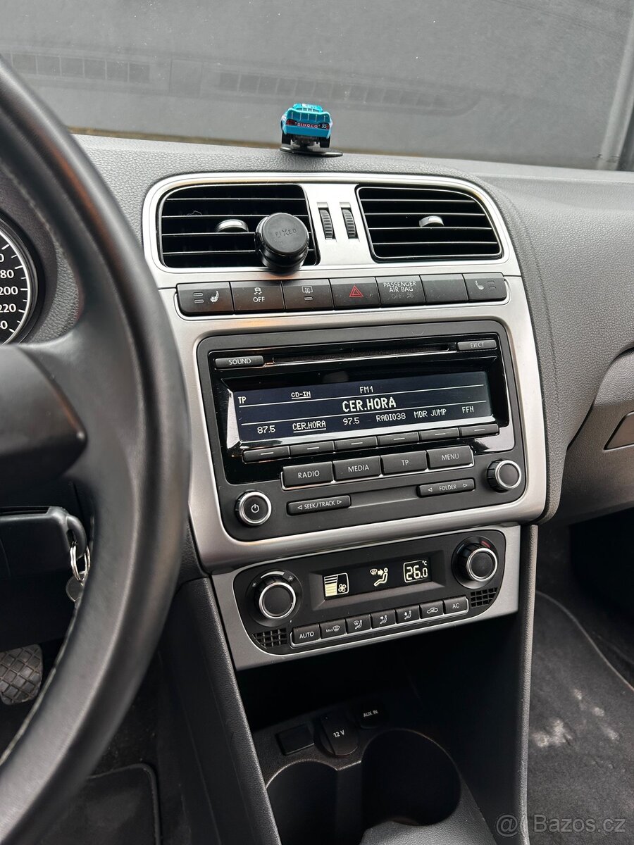 Volkswagen polo 6R - 10