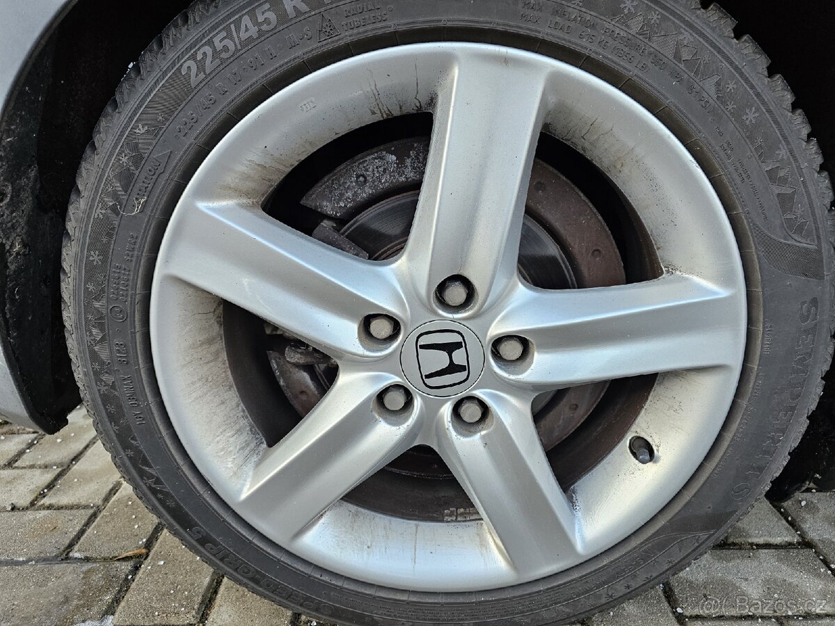 Honda Civic 1.8 V-Tec, 103kw, r. 2009 - 10