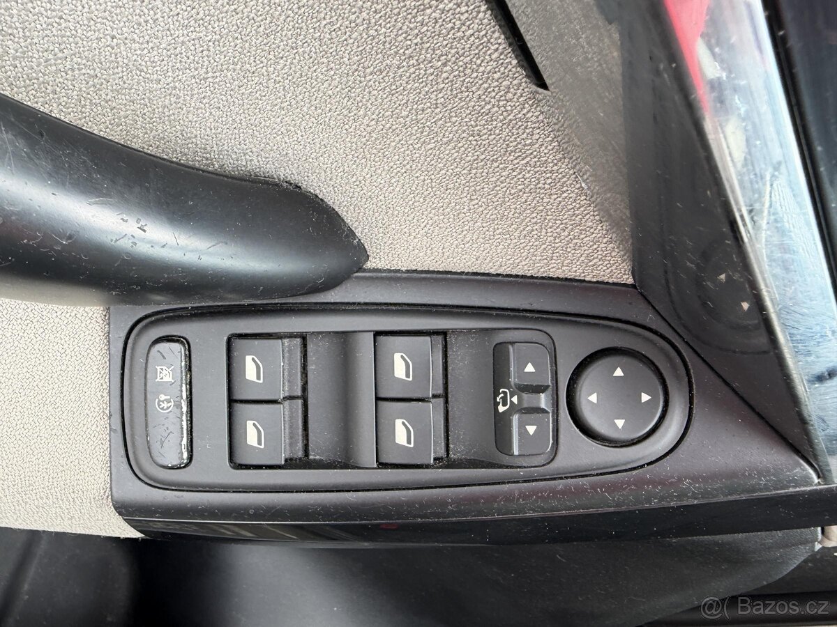 Citroën C4 Picasso 1.6 HDI , 82 kW nafta, 2013 - 10