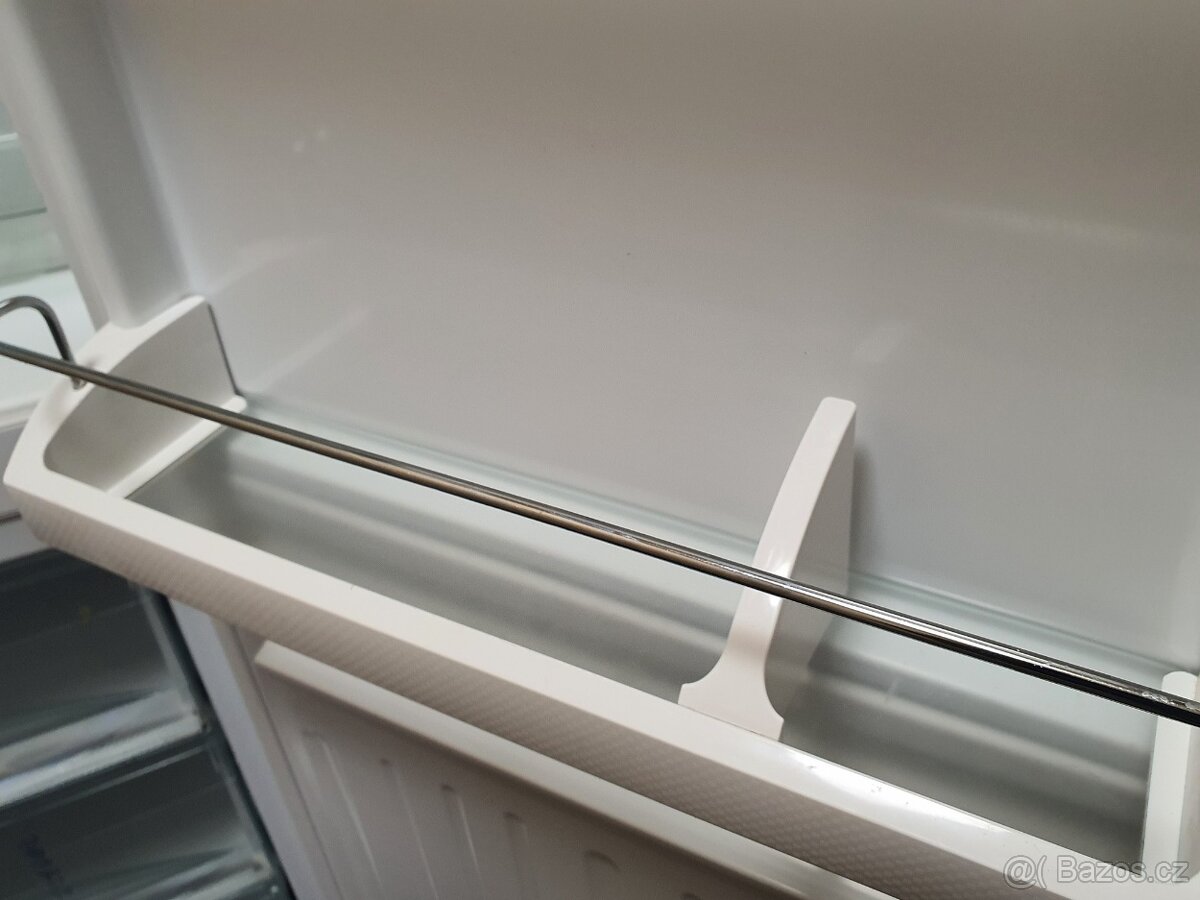 MIELE A++ pěkná TOP úsporná lednice s mrazákem - 10