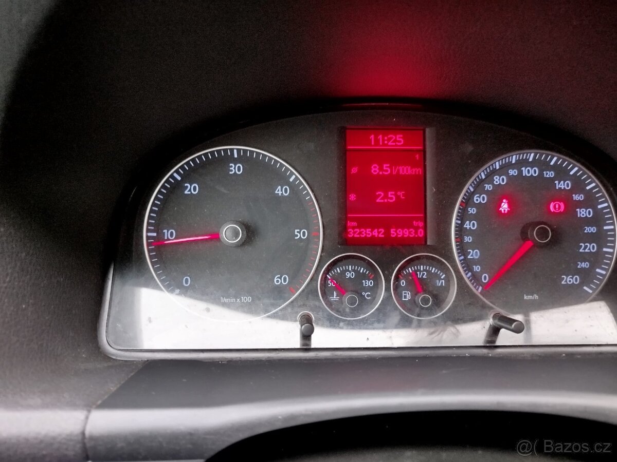 Volkswagen Touran 2.0TDI - 10