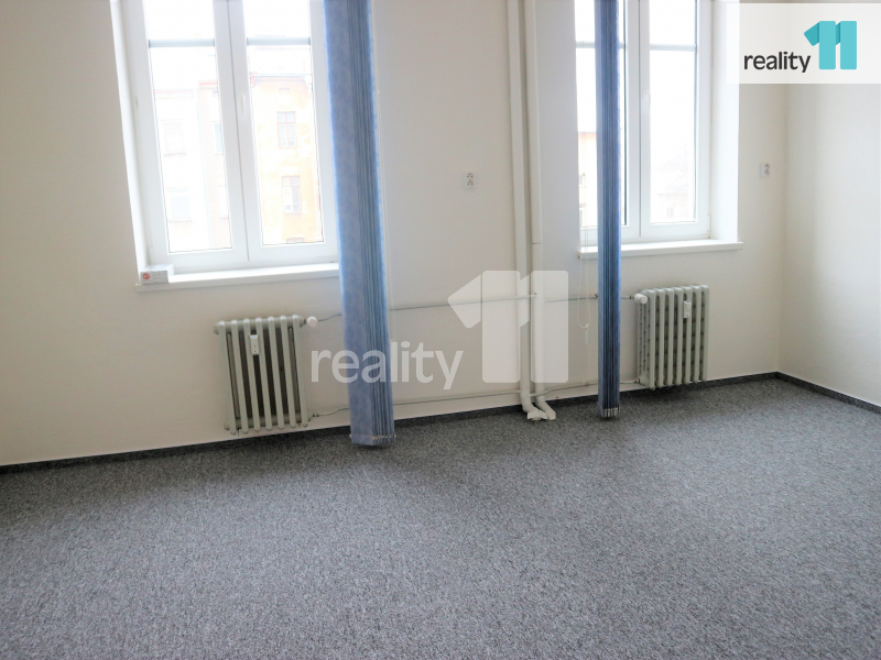 prodej 2 komerčních nemovitostí v Ostravě - 10