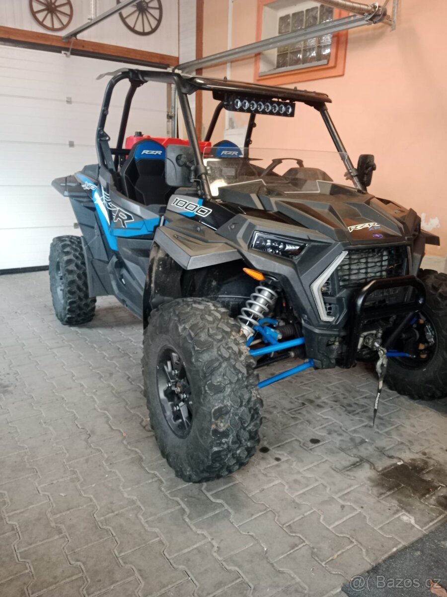 Polaris RZR XP 1000 - r.v. 2022 - 10