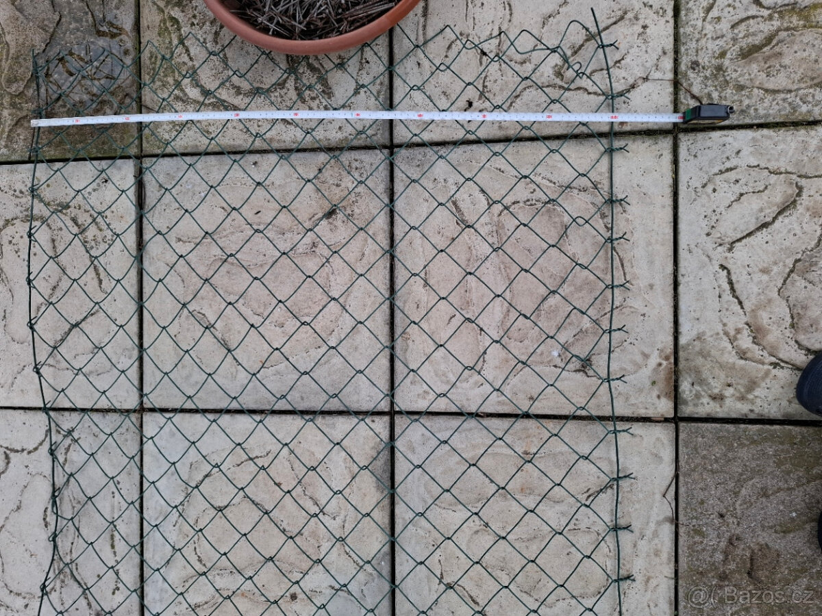 Pletivo plotové nebo proti okusu stromů, výška 160cm (100cm) - 10