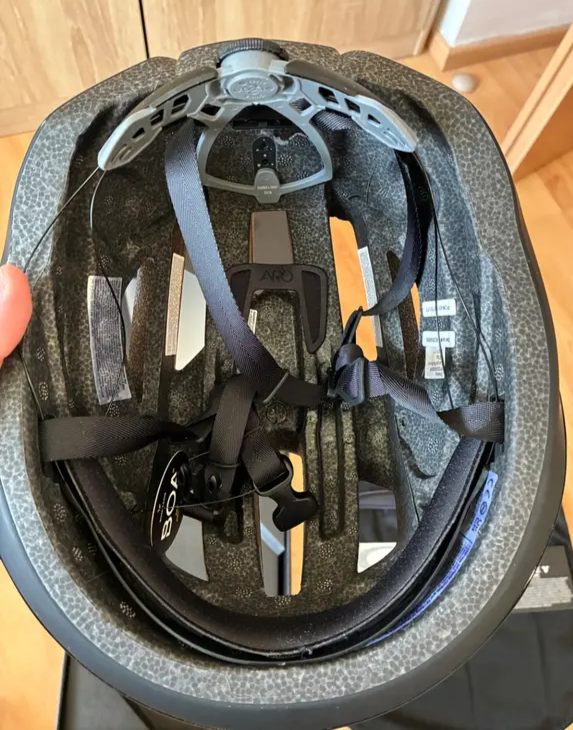 Oakley helma na kolo - 10