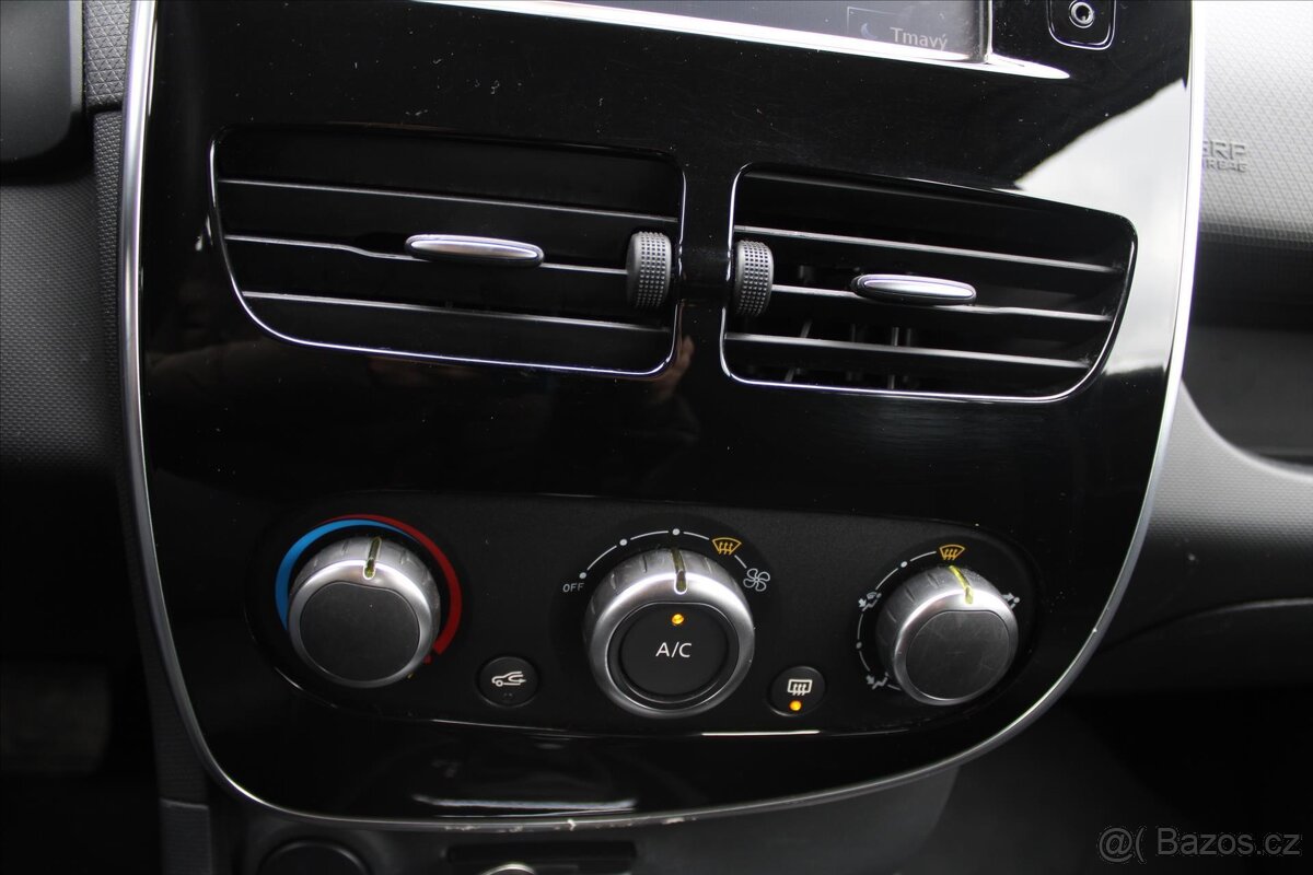 Renault Clio 1.5 dCi AUTOMAT NAVIGACE ČR (2015) - 10