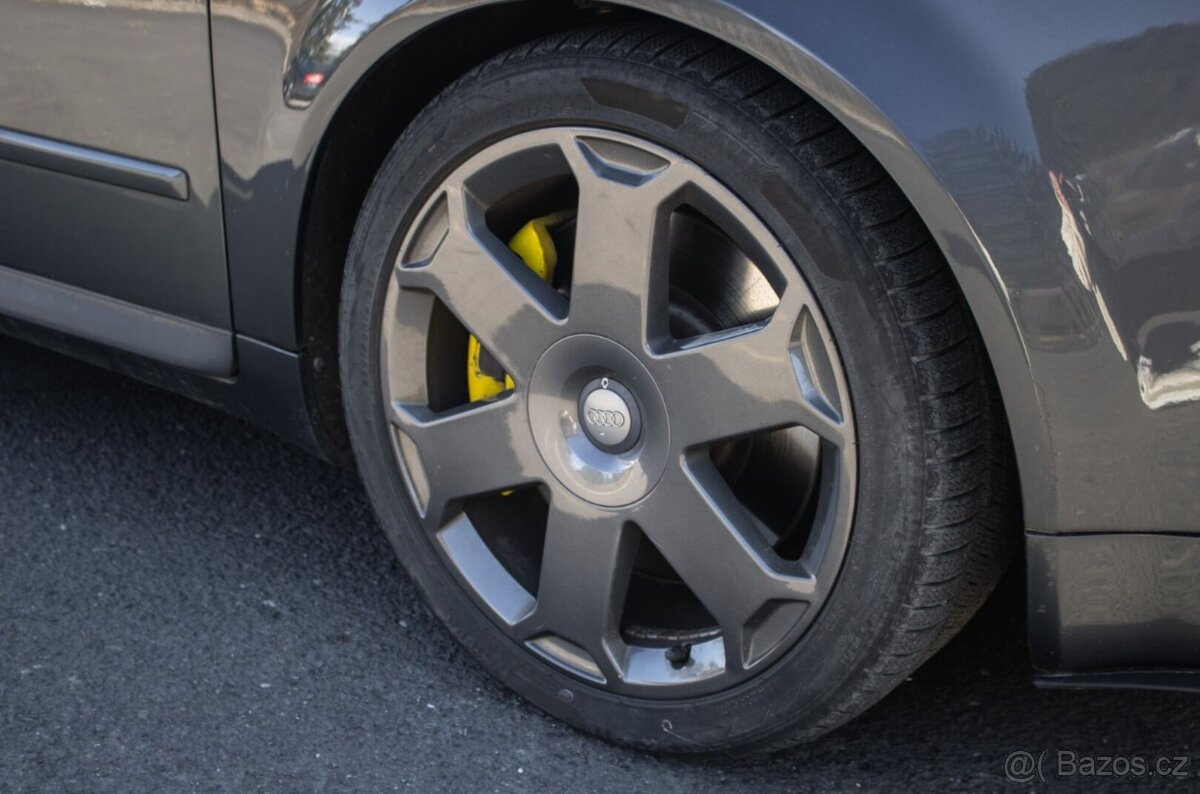 Audi S4 Avant 4.2 / V8 / 253kW / M6 / QUATTRO / 2004 - 10