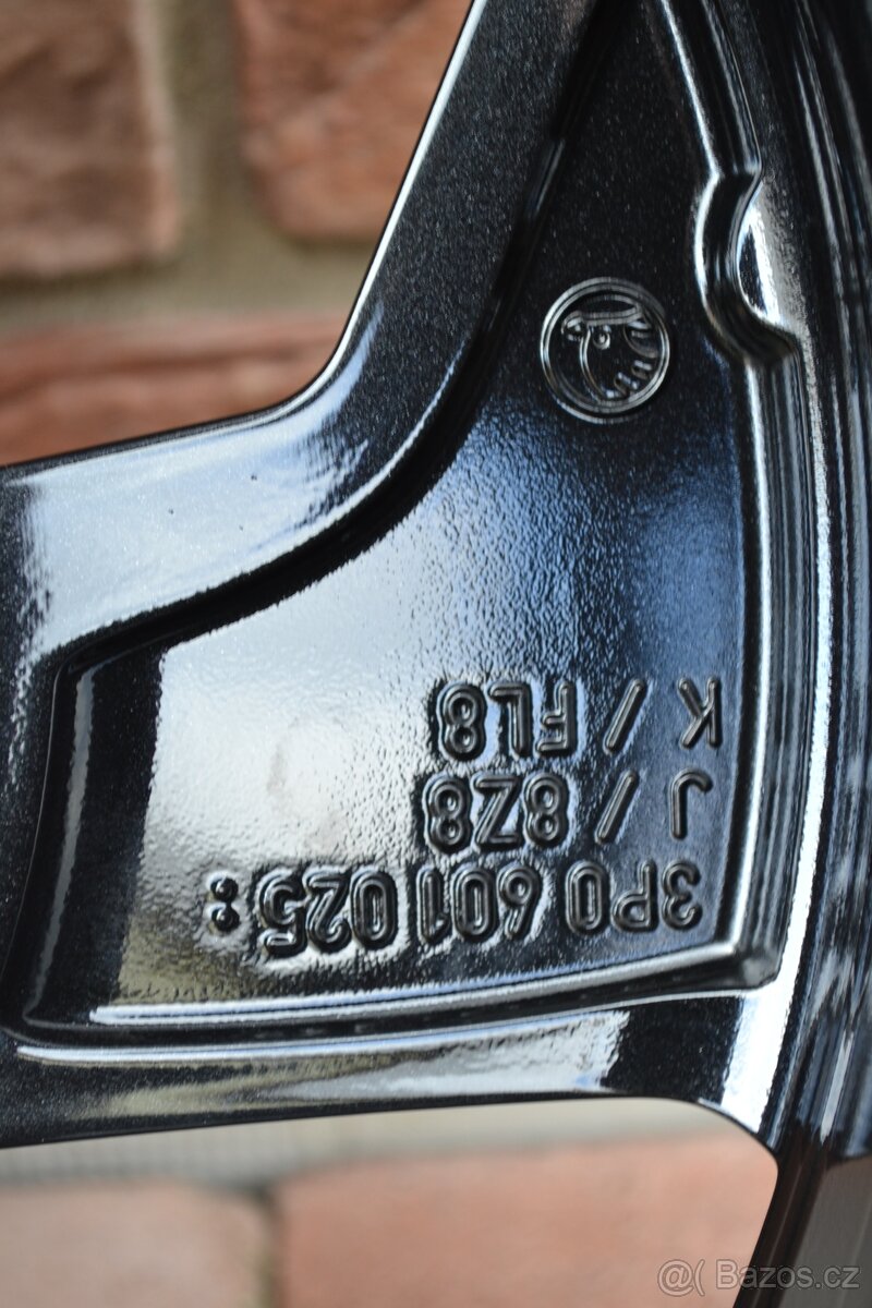 5x112 R18 Zimní sada Škoda Superb 4 / 3 + 235/45 R18 Gripmax - 10