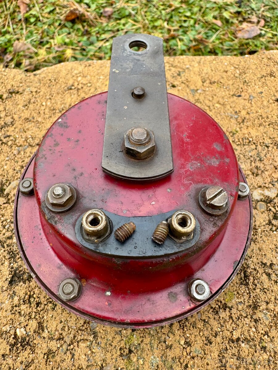 Jawa 50 550 pařez - klakson 4V - 10