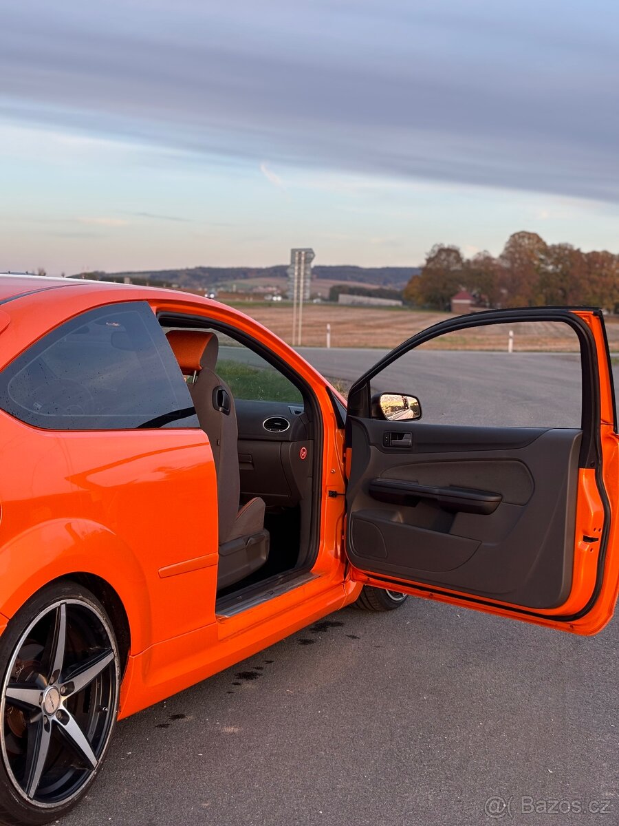 Ford Focus st225 - 10