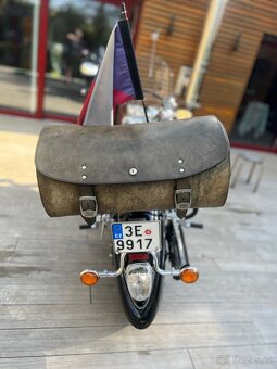 Yamaha DragStar Classic 1100 - 10