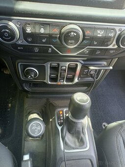 Jeep Wrangler UNLIMITED 2.2 CRDI Sport - 10