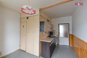 Prodej bytu 3+1, 74 m², Vsetín, ul. Ohrada - 10