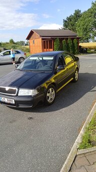 Prodám pěknou Škodu Octavia 1.6i benzin - 10