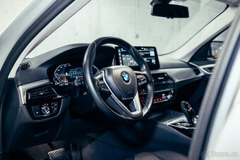 BMW 530d MHEV xDrive Touring Facelift, 2021, odpočet DPH - 10