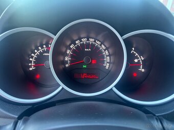 Kia Venga 1.4CVVT, 66kw, 1.MAJ., ČR, KLIMA, ALU - 10