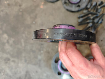 Podložky ST Suspension od 4x98 do 6x132mm. 2x25mm a 17,5mm - 10