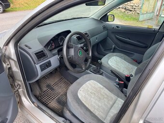 Škoda fabie kombi 1.4mpi - 10