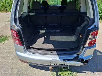 VW Touran 1.9 TDI 77kw Klima.Model 2007 Facelift///Havárie// - 10