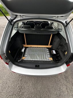 Octavia 3 1.4 tsi cng - 10