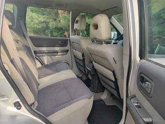 Nissan X-Trail 2,2 dCi 100kW 4x4 rok 2005 - 10
