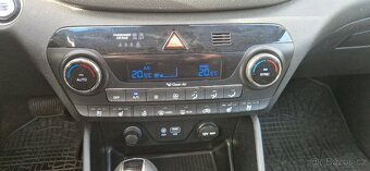 Hyundai Tucson 2.0 CRDi 4x4 - 10