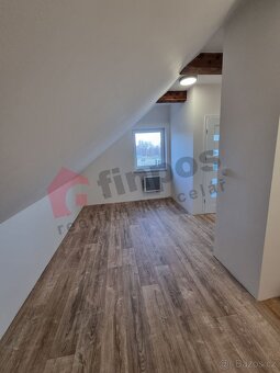 Prodej bytu 3+1 82 m2, Hradec - Nová Ves, Okres Jeseník - 10