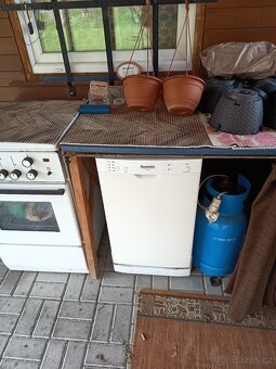 Prodej zahradního domku s příslušenstvím - 10