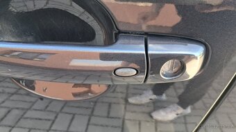 Suzuki SX4, 1.6i / 4x4 STYLE - 10