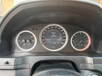 Mercedes -Benz C 200 CDI - 10