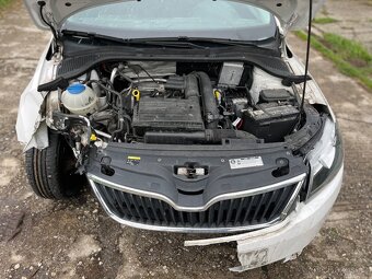 Škoda Rapid 1,2tsi řemen 66kw 78tis km jeden majitel - 10